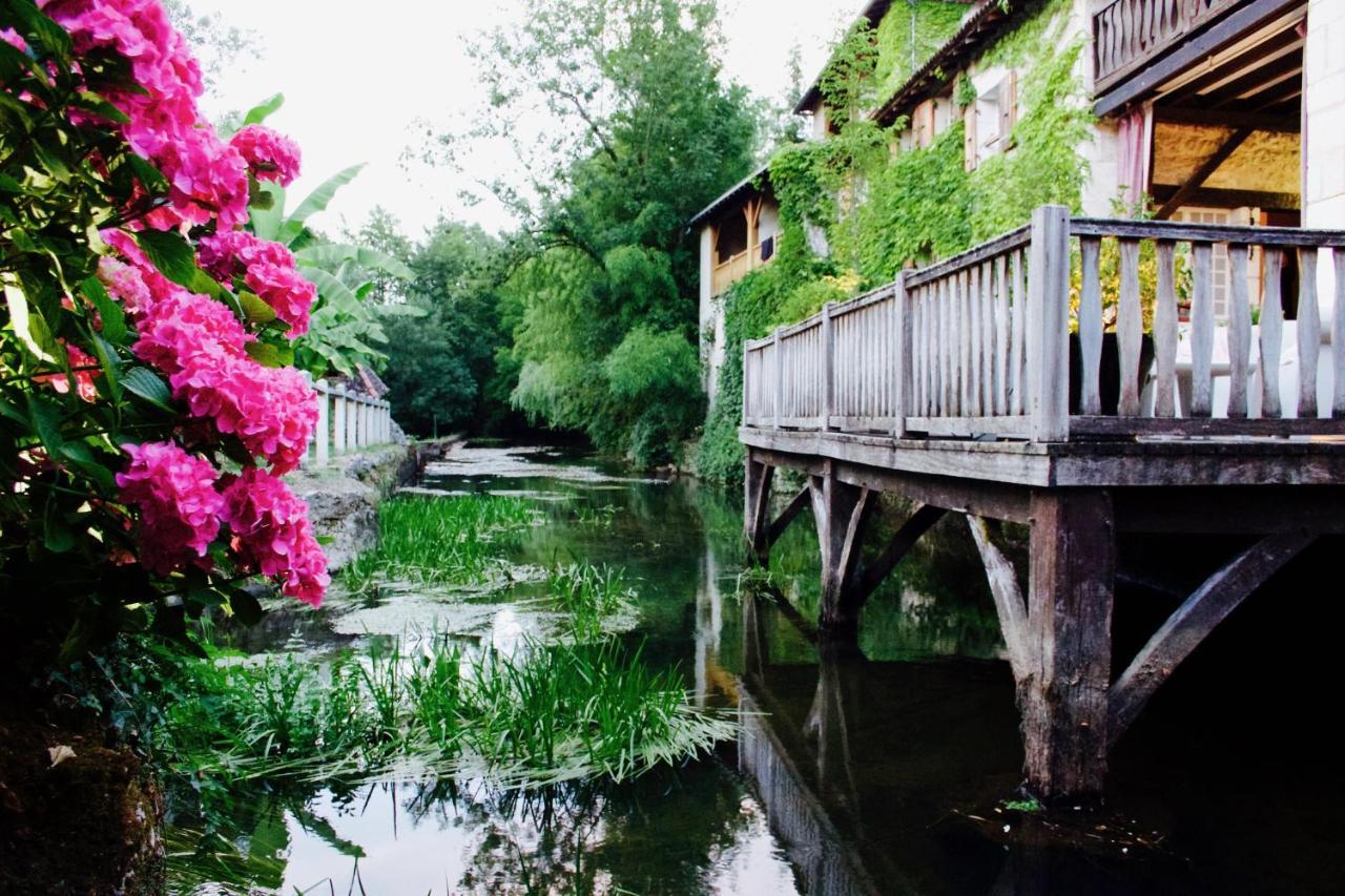 Hotel Le Moulin Du Roc Brantôme Esterno foto